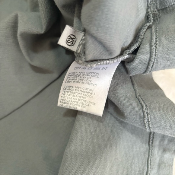 Truly Madly Deeply Front Cut Oversized Tee, Size XS, Urban Outfitters - Picture 6 of 8